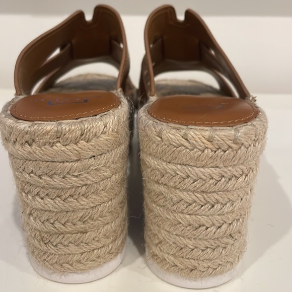 NEVER USED Marc Fisher Robbyn Brown Leather Espadrille Platform Sandals size 7.5 - Picture 11 of 11